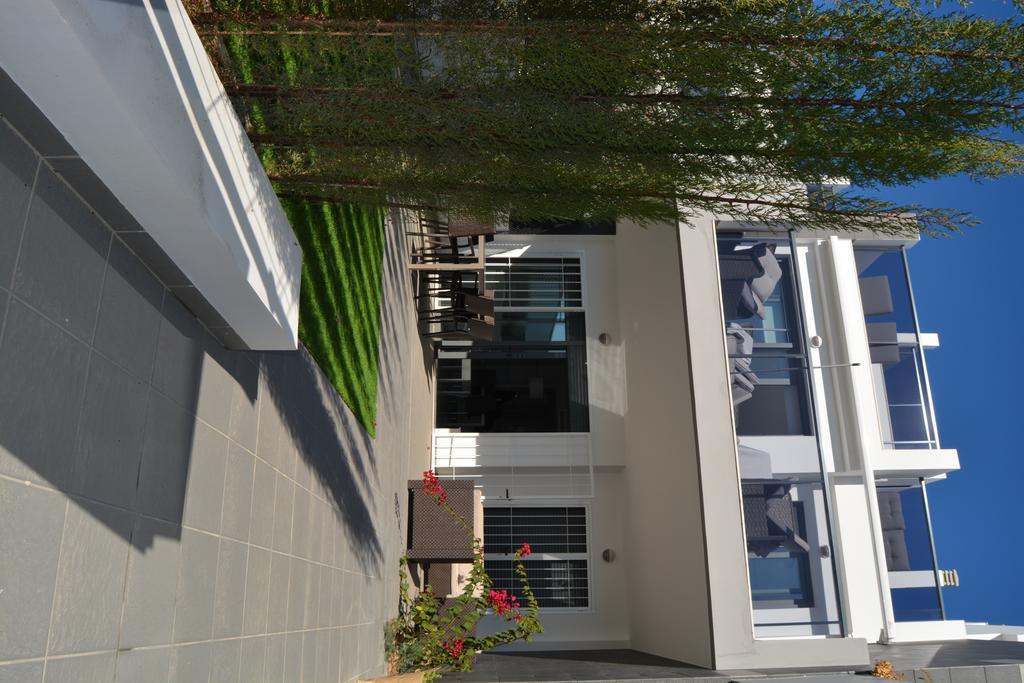 Romero Apartments-Arenales Del Sol Exterior photo